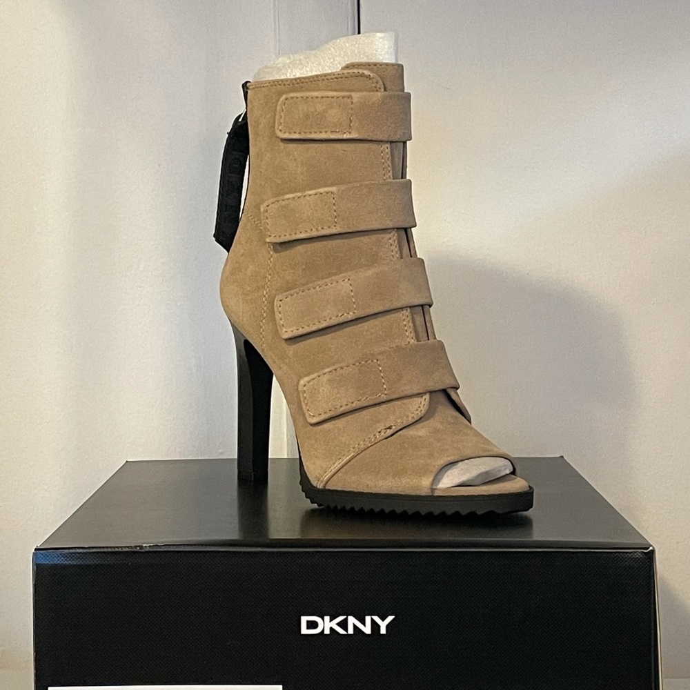 DKNY Taupe Lug Sole Peep-Toe Booties Sz. 8
